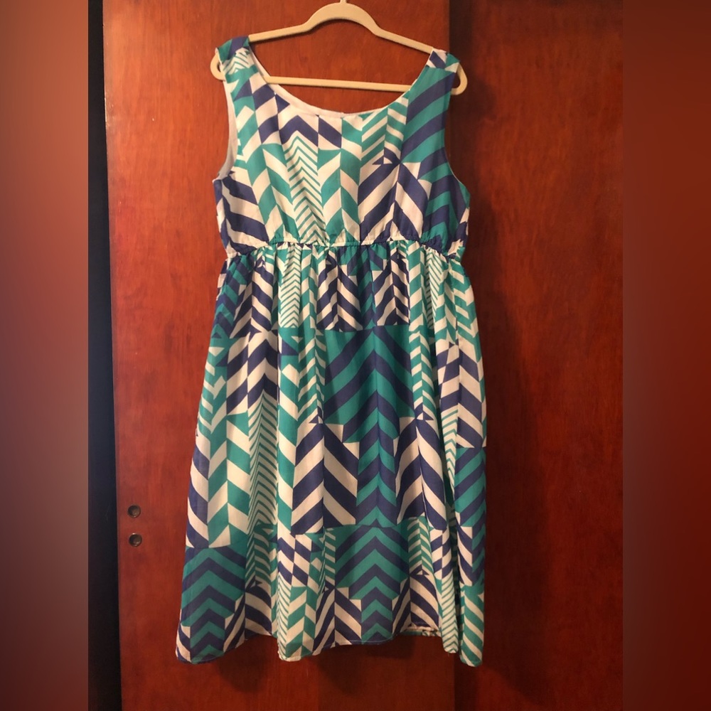 NWT Roberta Freymann Cotton dress.  Blue/green/white pattern Large  $40.00